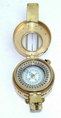 MILITARY COMPASS ENGINEERING COMPASS PRISMATIC COMPASS BRASS VINTAGE COMPASS