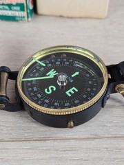 Engineers Lensatic Compass WFS Model 110 Hiking-Camping-Fishing (Japan)