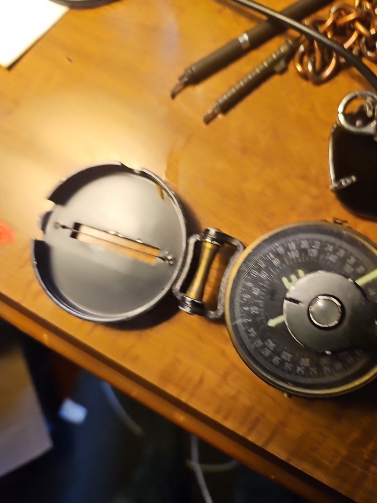 lensatic compass
