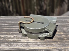 Aluminum Folding Compass Made in Japan Green 1:25000 meters