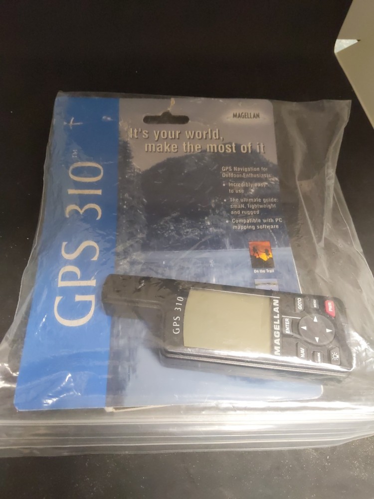 Magellan GPS 310 Handheld Navigator untested