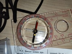 USSR Soviet Sporting Liquid Scout Compass with Magnifier Ruller Kompass , NEW