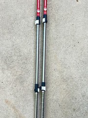 Set of Crescent Moon Trekking Poles 100-135CM Red .. 10G