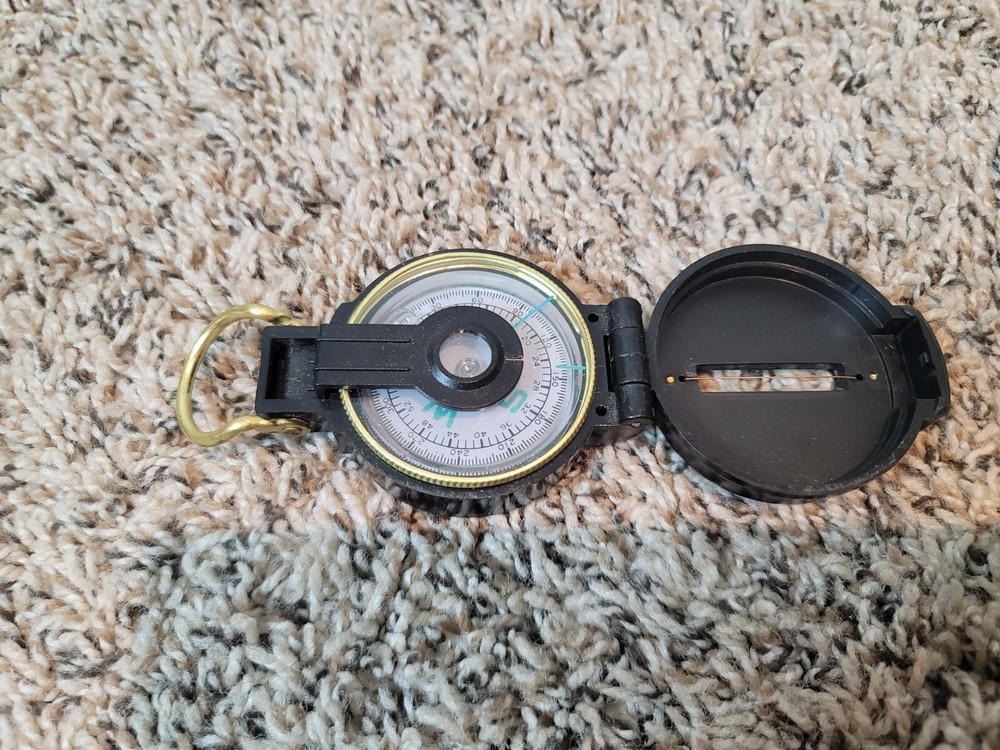Engineer Lensatic Compass UST Ultimate Survival Technologies, Color Black