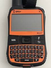 SPOT SPOTXB Hiking GPS Satellite Messenger w/ Keyboard Bluetooth Orange/Black