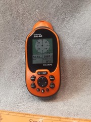 Delorme Earthmate PN-40 Color Screen Handheld Navigation Color Screen Tested