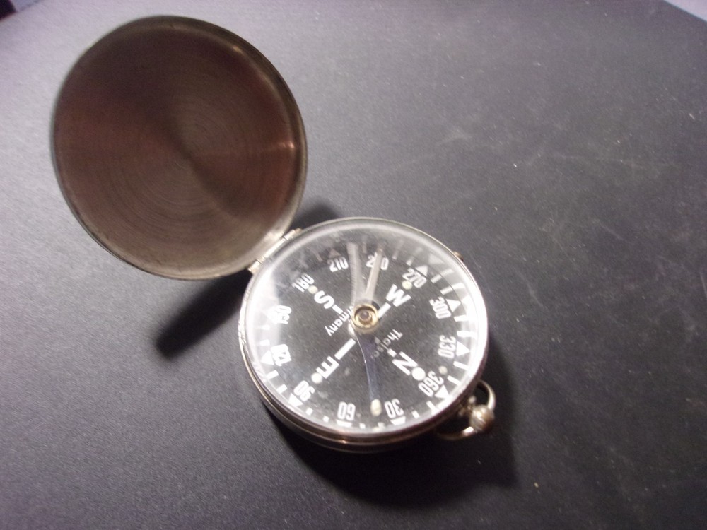 Germany Thalson Souvenir POCKET COMPASS Camping Hiking Scouting