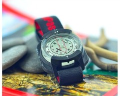Liquid Filled Underwater Scuba Diving Navigation Orienteering Wrist Compass Pro