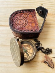 Antique Brass Pocket Compass with Leather Case | Nautical Maritime Gift