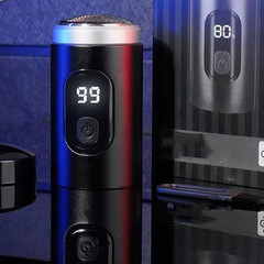 Electric Shaver Men’s USB Rechargeable Portable Washable 10x8x8cm Black