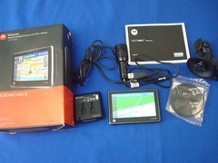 Motorola Motonav TN565T 4.3-Inch Bluetooth Portable GPS Navigator READ descripti