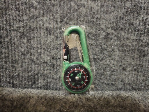 Green COMPASS / BACKPACK CLIP / KEYCHAIN 3″