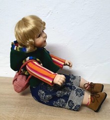 Oncrown Artist Doll 2003 83/777 Porcelain Collector Doll 38cm Original Outfit