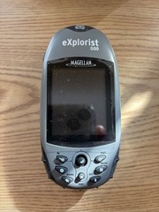Magellan eXplorist 500 Handheld GPS plus Battery, Adapter & Case Geocache Hiking