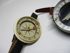 Vintage Original Soviet Wrist Military Tourist Compass Adrianov USSR 1970s
