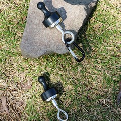 Compact Outdoor Magnetic Suction Cup Hook for Tent Canopy Light and Gear Fixing