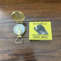 Precise Pathfinder Pocket Compass (Liquid-Filled, Made in Japan)