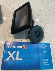 TomTom 335XL GPS Receiver United States- Touchscreen￼ Car Plug. WORKS