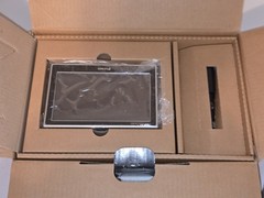 Plenio VXA-2100 7-inch Wide Touch Screen GPS Navigation System NIB