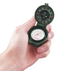 Coghlan’s Compass with Thermometer 7.87″
