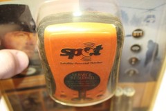 NIB SPOT 1 Handheld Personal GPS Satellite Outdoor Messenger/Tracker NEW!