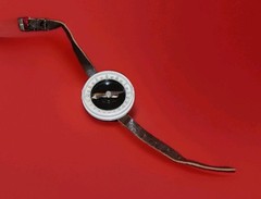 HAND COMPASS VINTAGE SOVIET ORIGINAL WITH LEATHER STRAP/WRISTLE 70’s