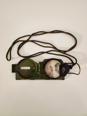 Vintage Compass US Military Issue Unbranded Model 3H