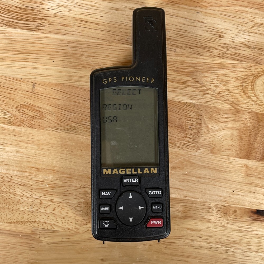 Magellan GPS Pioneer Black Compass LCD Screen Handheld Satellite Navigator