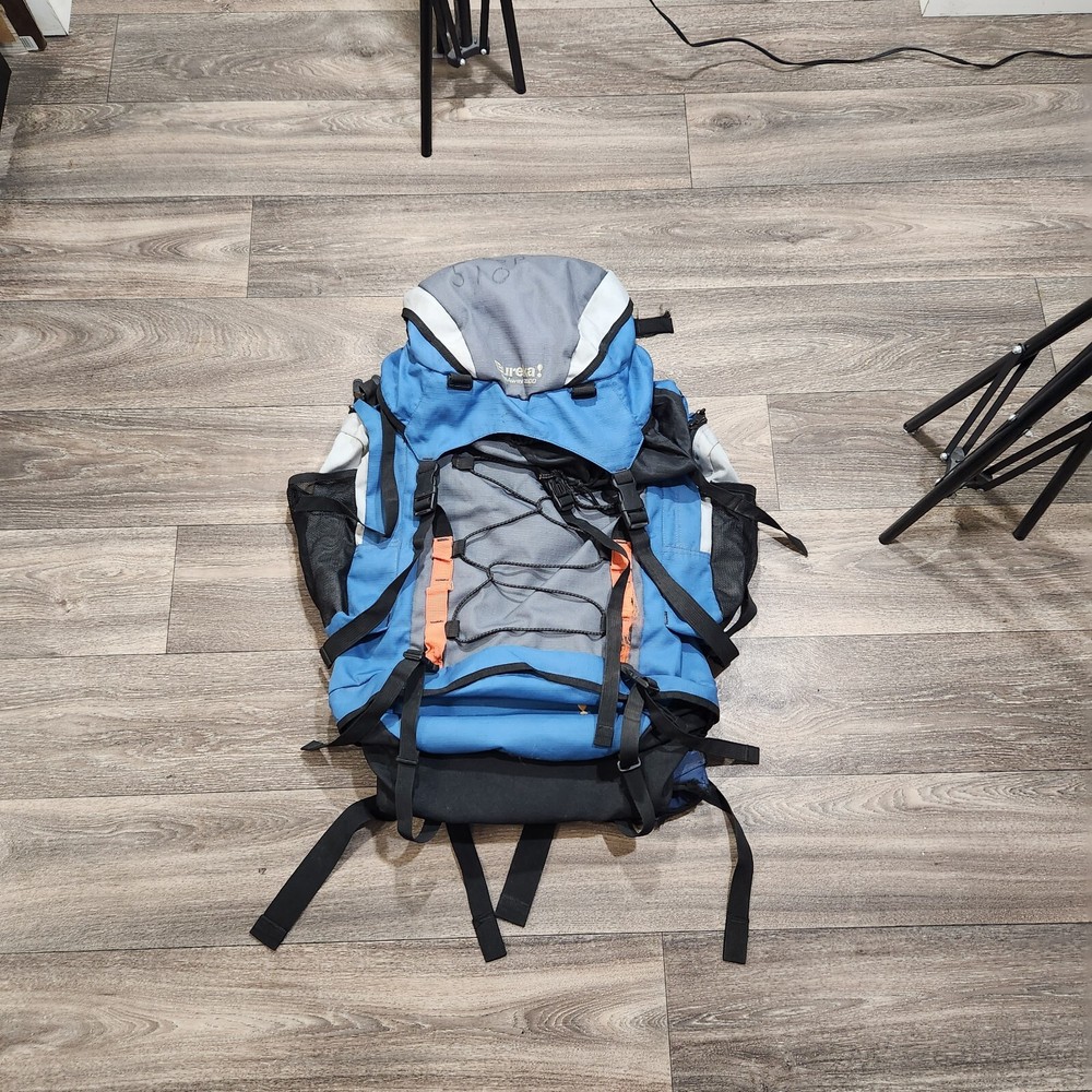 Eureka GetAway 3900 Intrenal Frame 28″ Hiking Camping Backpack w/ Rain Cover