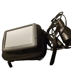 Garmin nüvi Black GPS Navigator With Car Charger