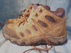 OUTDOOR GEAR Women’s Trail Crest HIKING BOOTS pre-owned US Sz 8