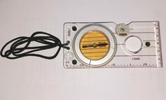 Vintage Liquid-Filled Tabletop Compass Sport 3