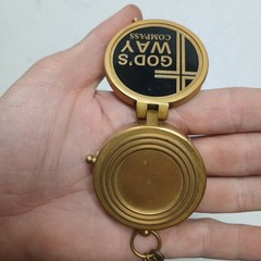 God’s Way Brass Compass, Psalm 32:8 Brass Compass W. Wooden Brass Inlay Box