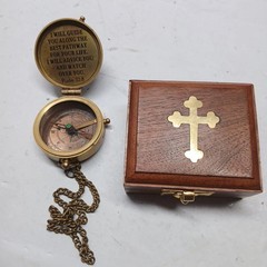 God’s Way Brass Compass, Psalm 32:8 Brass Compass with Wooden Brass Inlay Box