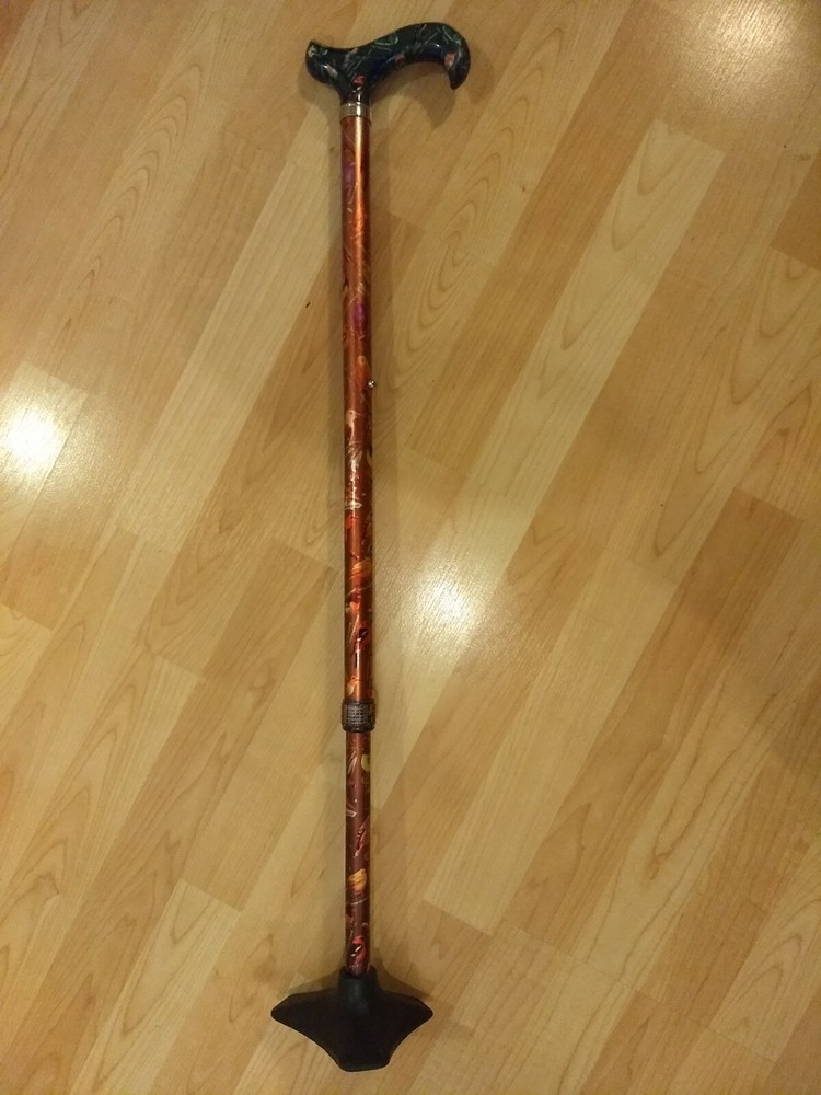 Aluminum Metal Walking Cane Adjustable. Bird designs. 23.5 high. Extend to 39 in
