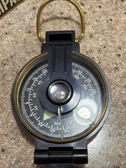 Vintage 1970’s Precise Pathfinder Pocket Compass ( Made in Japan)