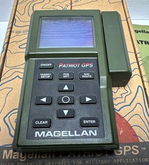VTG Magellan Patriot GPS Satelite Navigator 1994 Box, Case & Manual Powers Up
