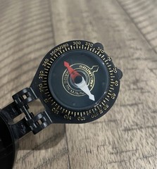 Vintage 1987 Brunson Pocket Compass Made In The USA Model 9050 EXCELLENT