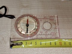 USSR Soviet Sporting Liquid Scout Compass with Magnifier Ruller Kompass , NEW