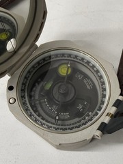 BRUNTON Pocket Transit Compass With Leather Case