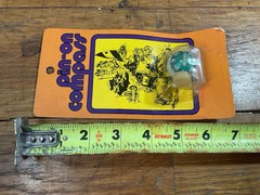 Vintage Lot – Hunter Sportsman Pin On Compass Hiking – In Package Brass Pin USA