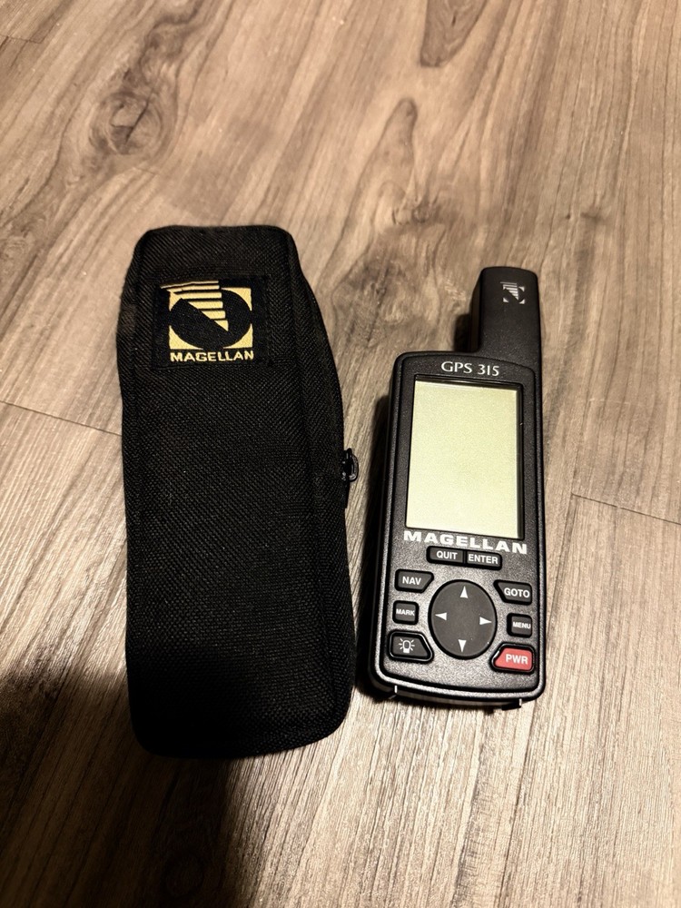 Magellan GPS 315 Handheld Navigator With Case – Powers On, Missing Screen Lines