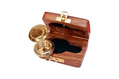 Vintage Brass Nautical Compass with Wooden Box, Magnetic Direction Finder, An…
