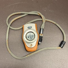 Highgear Terra Tech Digital Handheld Compass New Battery READ