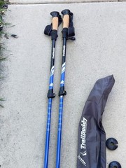 Set of Trail Buddy Trekking Poles 105-135CM Blue .. 10M
