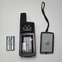 MAGELLAN GPS 315 with User Manual and Case and New Batteries
