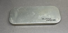 VINTAGE OUTERS LOCATOR WITH CASE