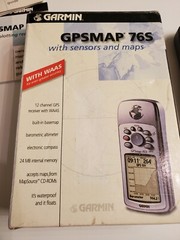 Garmin GPSMAP 76S Handheld w Box and Manuals