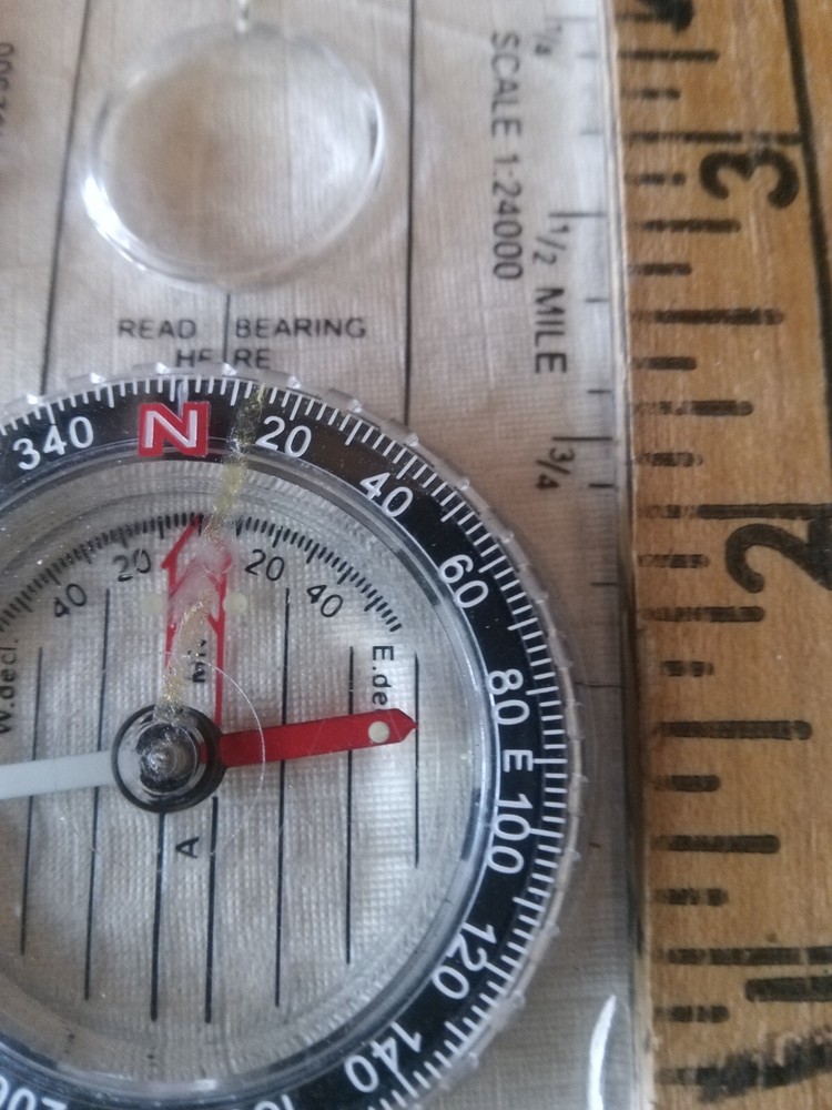 VINTAGE SILVA STOCKHOLM SWEDEN COMPASS CAMPING MAP READING TOOL W/ROPE