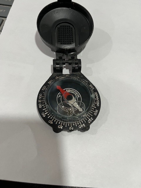 RARE BRUNTON POCKET COMPASS MADE IN USA TRANSIT 9050